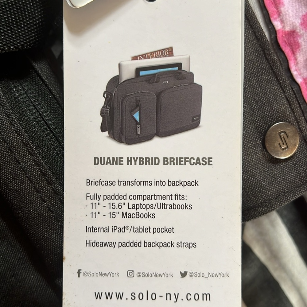 Solo New York Messenger backpack. Gray - Picture 3 of 4